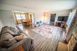 301 5th Ave NW, Dodge Center, MN 55927 - Photo 6