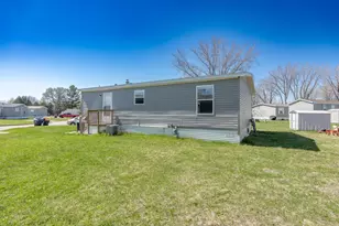 923 Hamlet Cir, Lakeville, MN 55044 - Photo 10
