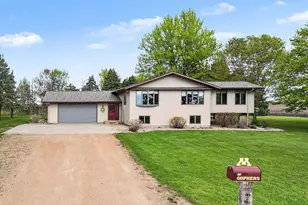 20380 400th St, Le Center, MN 56057 - Photo 2