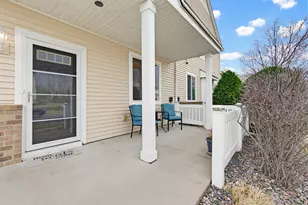 18631 97th Pl N, Maple Grove, MN 55311 - Photo 4