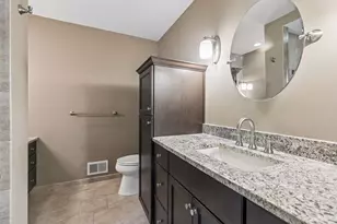 1775 Lexington Ave S, Mendota Heights, MN 55118 - Photo 20