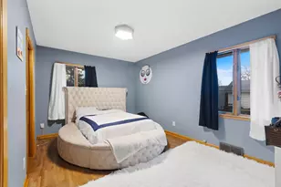 621 S Garden St, Lake City, MN 55041 - Photo 6
