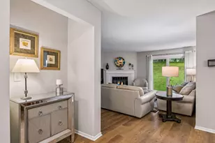 6983 Langford Ct, Edina, MN 55436 - Photo 2