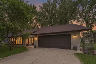 783 Berwood Ave, Vadnais Heights, MN 55127 - Photo 38