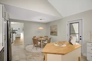 783 Berwood Ave, Vadnais Heights, MN 55127 - Photo 14