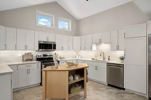 783 Berwood Ave, Vadnais Heights, MN 55127 - Photo 12