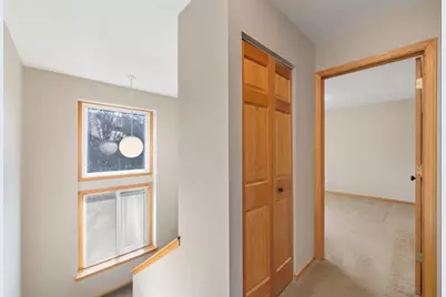 304 Pondridge Circle, Wayzata, MN 55391 - Photo 12