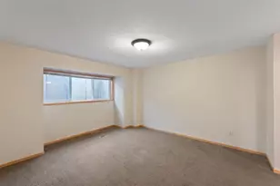 304 Pondridge Cir, Wayzata, MN 55391 - Photo 12