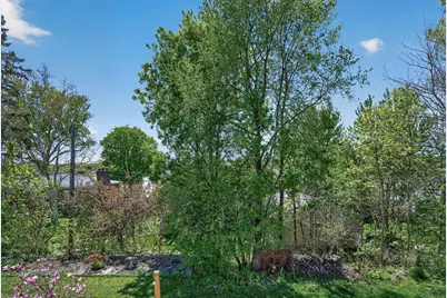 1744 Phalen Place, Maplewood, MN 55109 - Photo 40