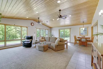 2890 Zanzibar Lane N, Plymouth, MN 55447 - Photo 4