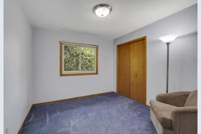 2890 Zanzibar Lane N, Plymouth, MN 55447 - Photo 16