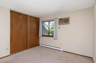 7605 Edinborough Way, Edina, MN 55435 - Photo 22