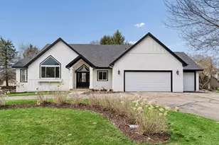 901 Mendakota Ct, Mendota Heights, MN 55120 - Photo 1