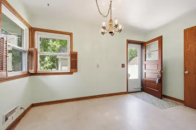 2717 30th Avenue NE, Saint Anthony, MN 55418 - Photo 8
