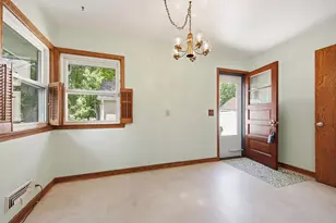 2717 30th Ave NE, Saint Anthony, MN 55418 - Photo 8