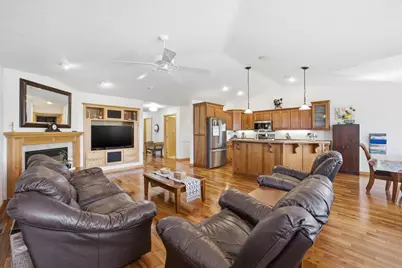 4346 46th Avenue S, Fargo, ND 58104 - Photo 6