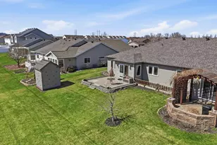 4346 46th Ave S, Fargo, ND 58104 - Photo 34