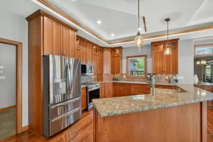 2281 Teakwood Ln SW, Rochester, MN 55902 - Photo 12