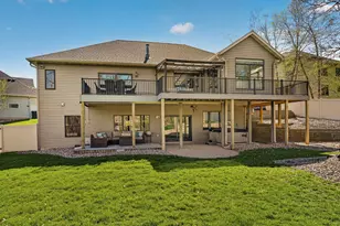 2281 Teakwood Ln SW, Rochester, MN 55902 - Photo 2