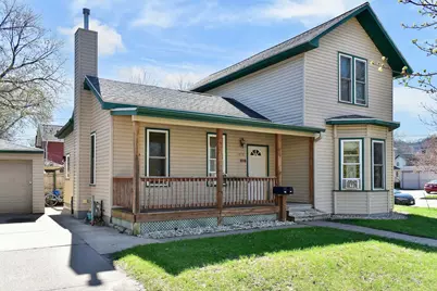 476 Main Street, Winona, MN 55987 - Photo 1