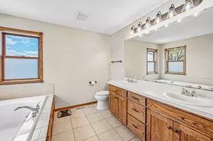 2608 Sandterra Cir, White Bear Township, MN 55110 - Photo 40