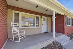 2095 Fairways Ln, Roseville, MN 55113 - Photo 2