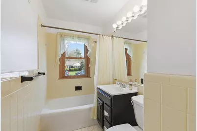 2095 Fairways Lane, Roseville, MN 55113 - Photo 18