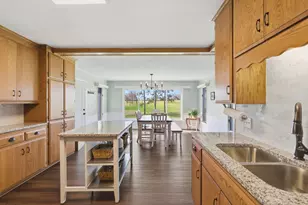 2095 Fairways Ln, Roseville, MN 55113 - Photo 10