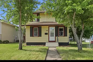 112 3rd St N, Waite Park, MN 56387 - Photo 2