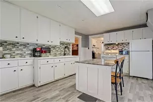 753 E Main St, Anoka, MN 55303 - Photo 12