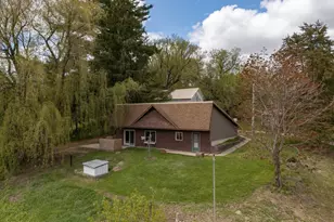33704 COUNTY 25 N, Peterson, MN 55962 - Photo 2