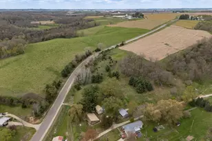 33704 COUNTY 25 N, Peterson, MN 55962 - Photo 32