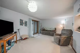 232 S Dewey St, Fairmont, MN 56031 - Photo 14