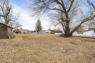 1621 Elmira Ave, Superior, WI 54880 - Photo 32