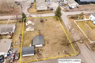 1621 Elmira Ave, Superior, WI 54880 - Photo 4