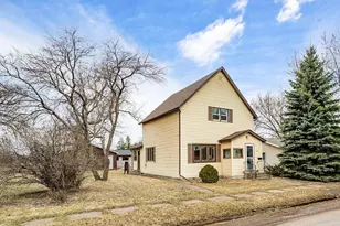 1621 Elmira Ave, Superior, WI 54880 - Photo 2