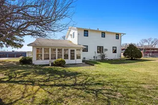 534 Lake Shore Dr, Sauk Centre Township, MN 56378 - Photo 2