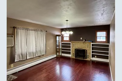 905 W Chestnut Avenue, Olivia, MN 56277 - Photo 6