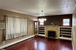 905 W Chestnut Ave, Olivia, MN 56277 - Photo 6