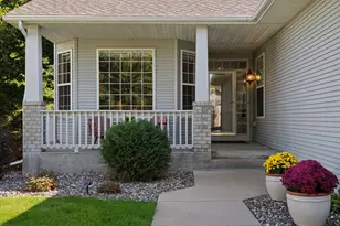 17448 Haralson Dr, Eden Prairie, MN 55347 - Photo 2