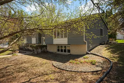 18885 Valley View Road, Eden Prairie, MN 55346 - Photo 38