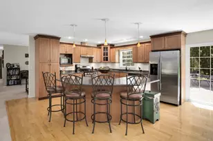 18885 Valley View Rd, Eden Prairie, MN 55346 - Photo 10