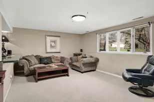 18885 Valley View Rd, Eden Prairie, MN 55346 - Photo 22