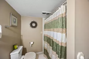 18885 Valley View Rd, Eden Prairie, MN 55346 - Photo 36