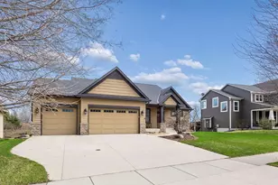 3824 Pascolo Bend, Chaska, MN 55318 - Photo 4