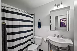 1901 Emerson Ave S, Minneapolis, MN 55403 - Photo 20