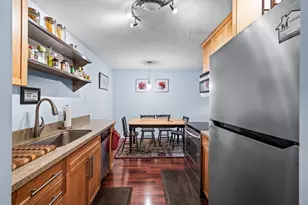 1901 Emerson Ave S, Minneapolis, MN 55403 - Photo 8