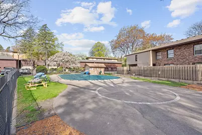 2409 Unity Avenue N, Golden Valley, MN 55422 - Photo 24