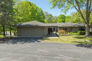 4874 Regents Walk, Excelsior, MN 55331 - Photo 2