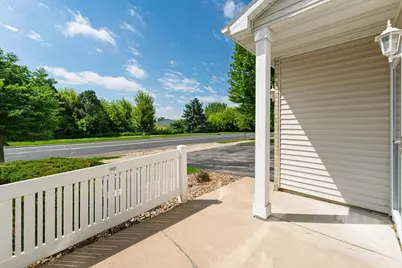 2989 Boulder Ridge Drive NW, Rochester, MN 55901 - Photo 4